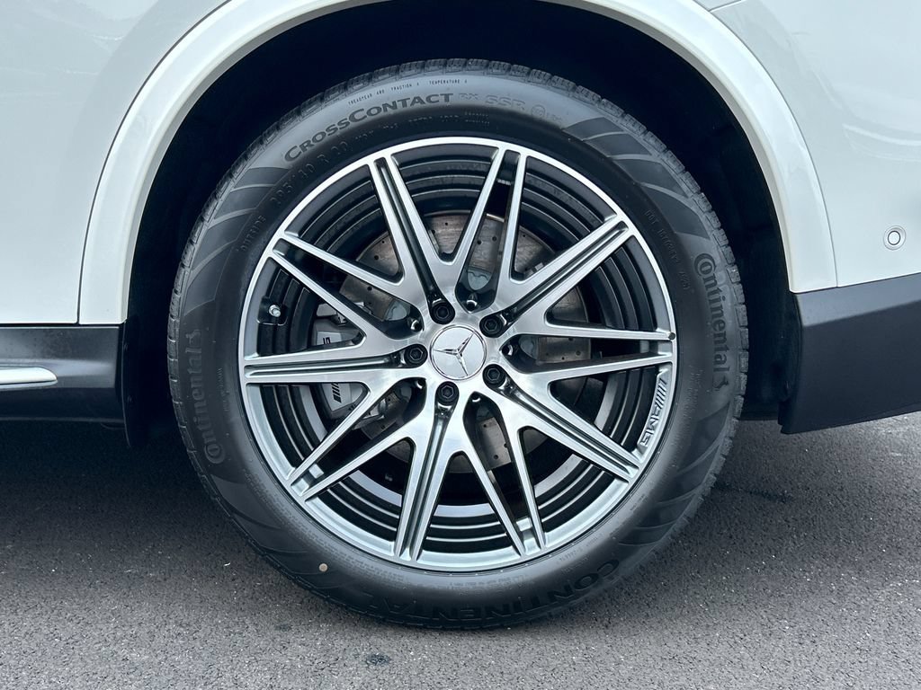 New 2026 Polar White Mercedes-Benz AMG® GLC 43 4MATIC SUV image 35
