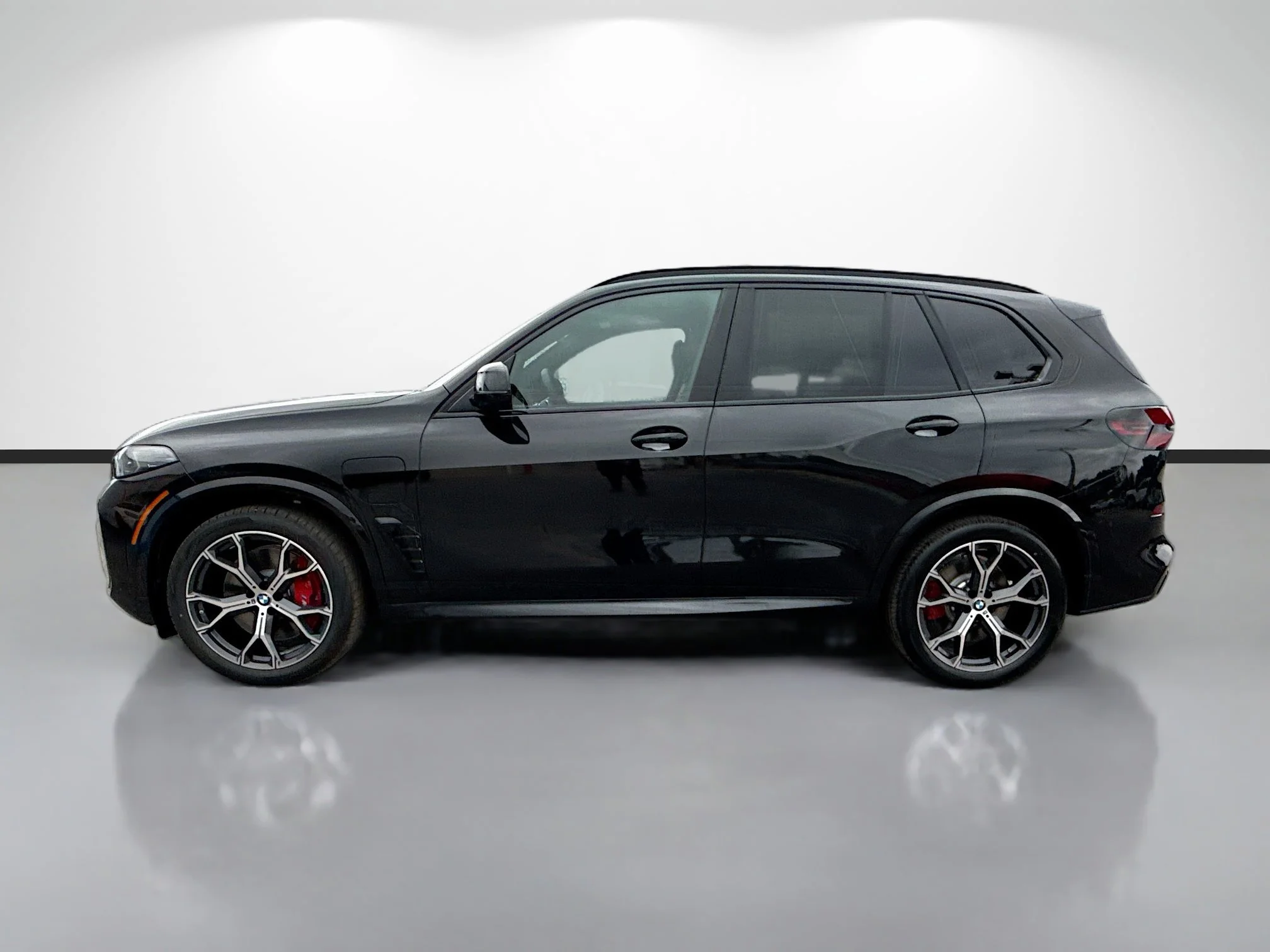 New 2026 Black Sapphire Metallic BMW xDrive50e image 6