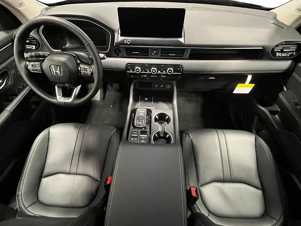 2026 Honda Pilot Touring - Photo 16