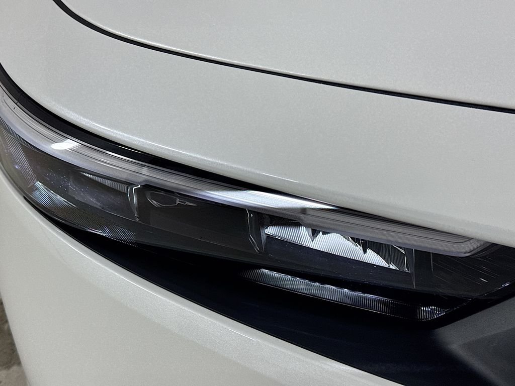 New 2026 Platinum White Pearl Honda Sport-L image 12