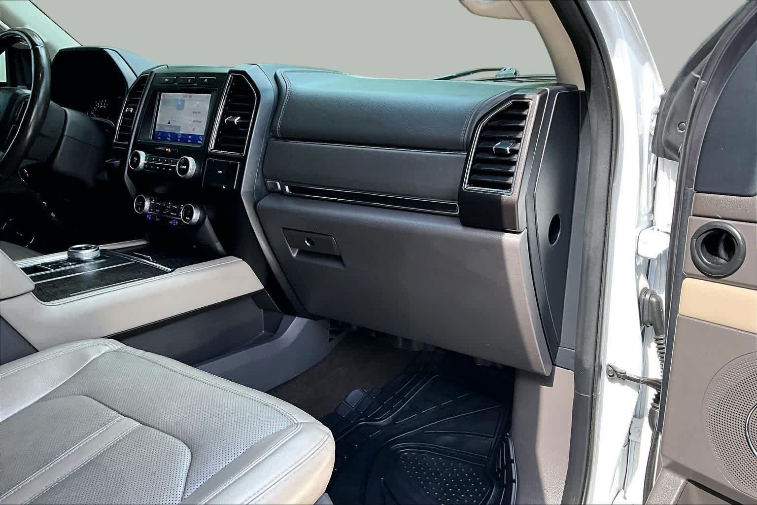 Used 2021 Oxford White Ford Limited image 19