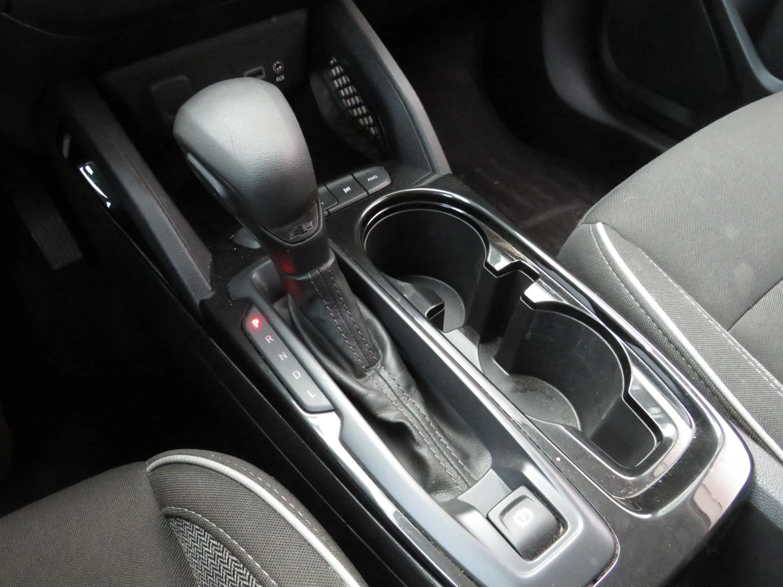 Used 2021 Mosaic Black Metallic Chevrolet LT image 34