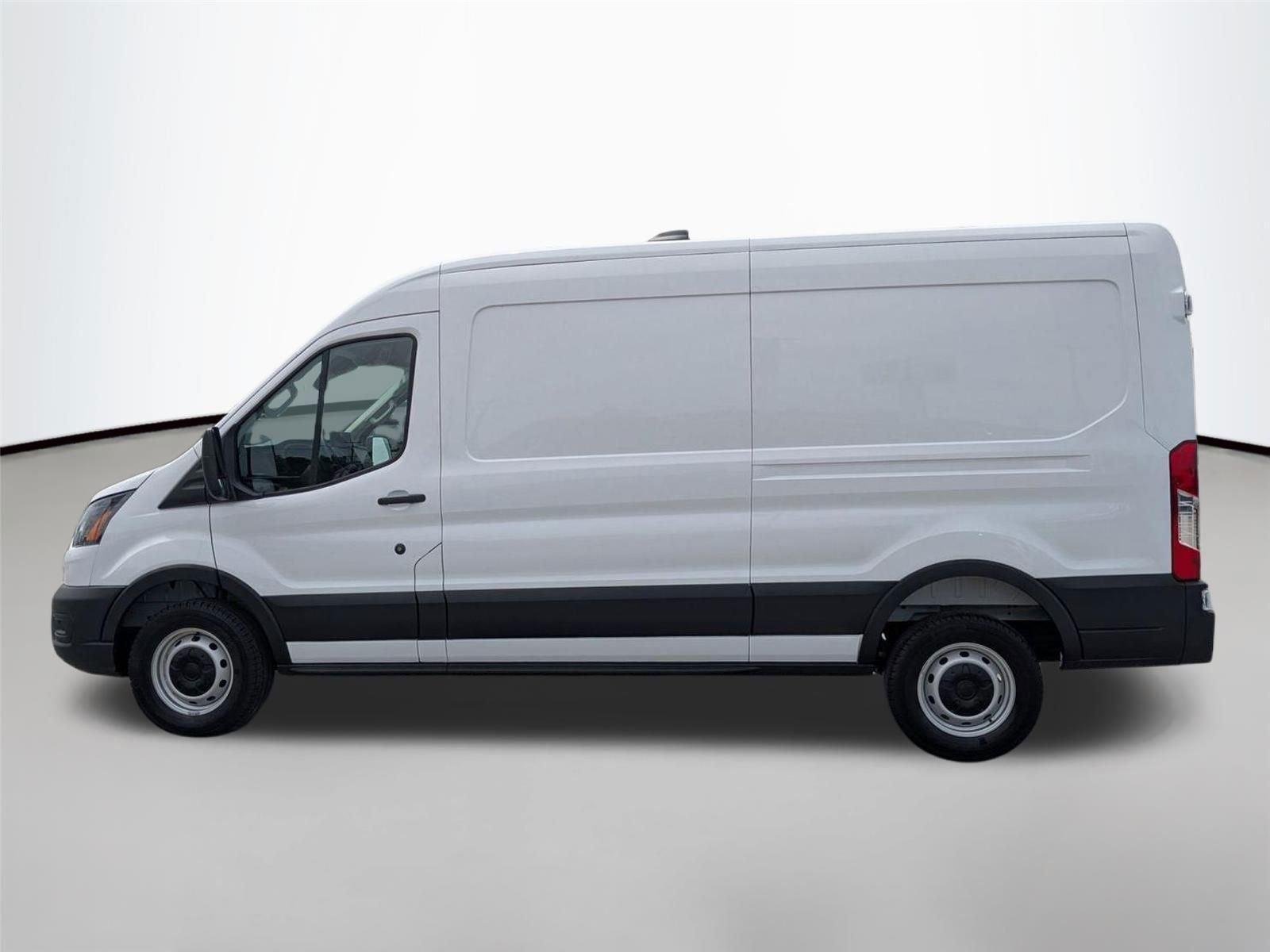New 2026 Oxford White Ford T250 image 8