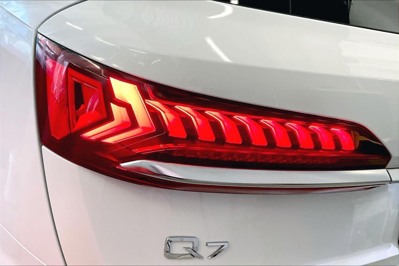 Certified Used 2023 Carrara White Audi Premium Plus image 28
