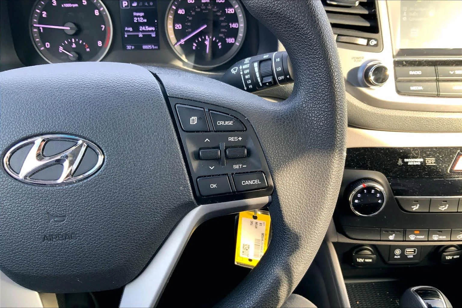 Used 2018 Coliseum Gray Hyundai SEL image 25