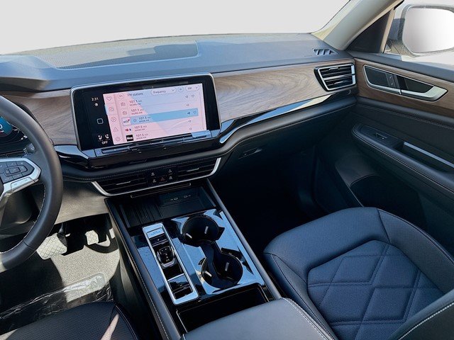 2026 Volkswagen Atlas SE w/Tech - Photo 18