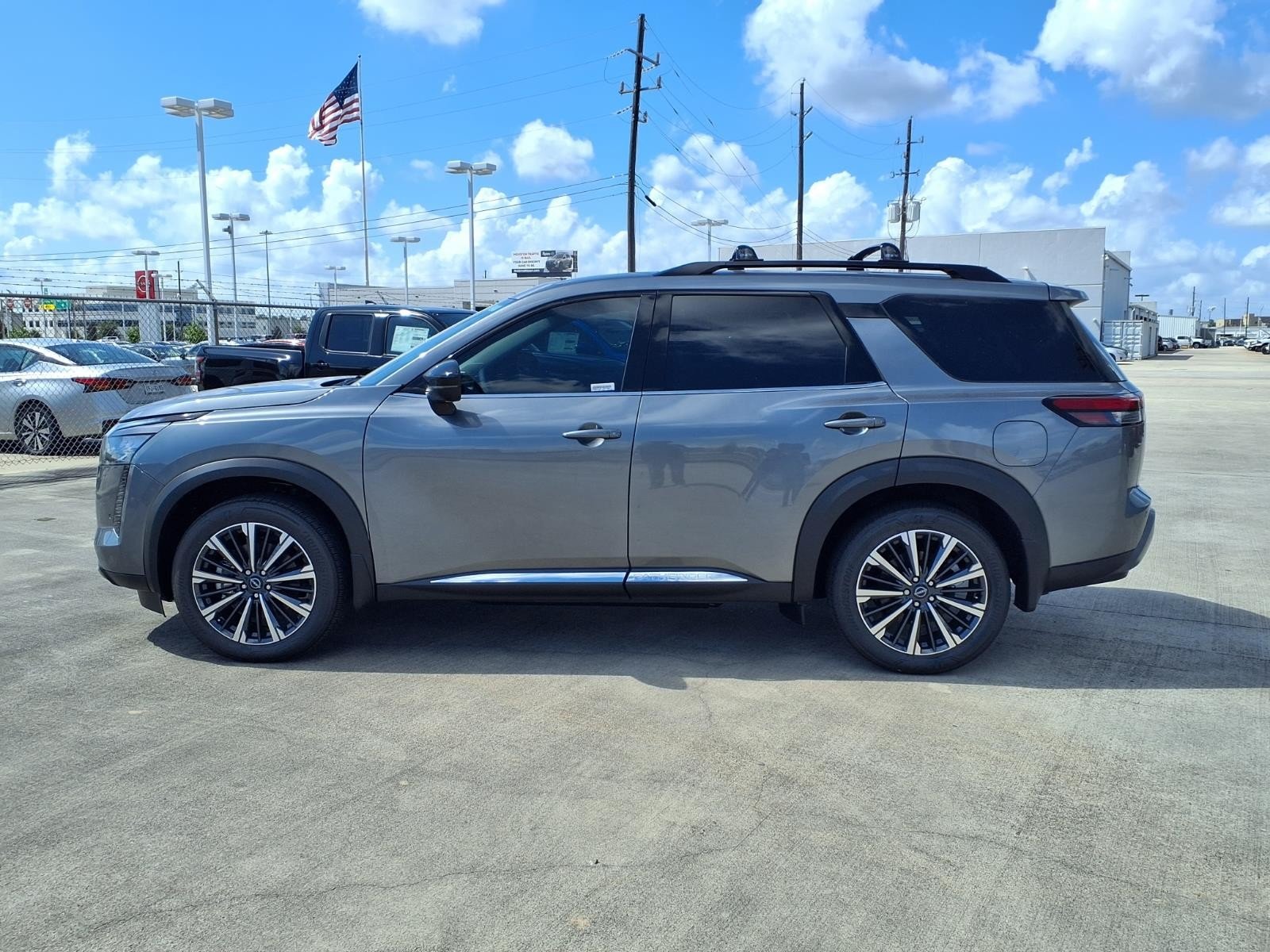 2026 Nissan Pathfinder Platinum Gray at Robbins Nissan