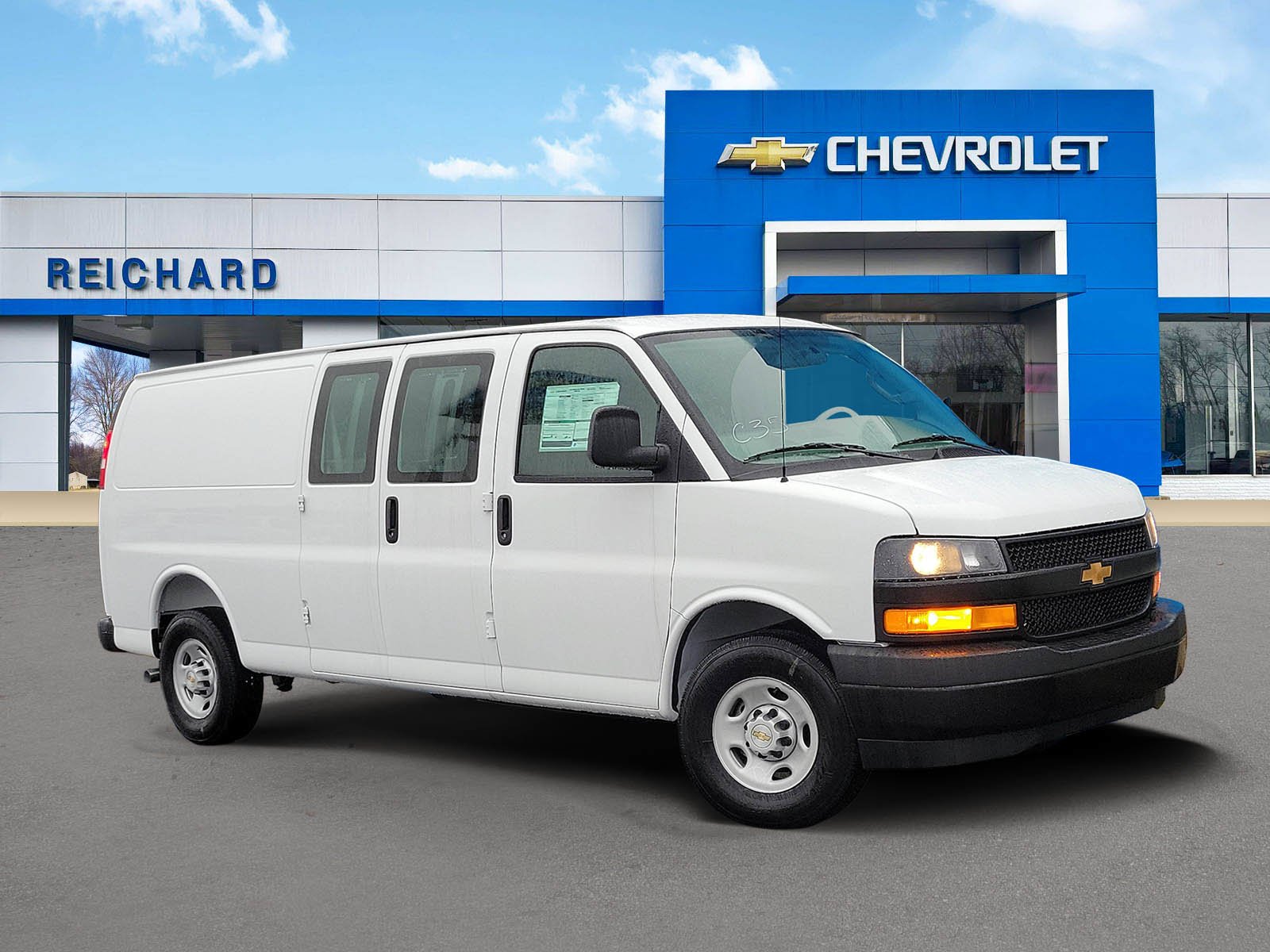 2025 Chevrolet Express Cargo