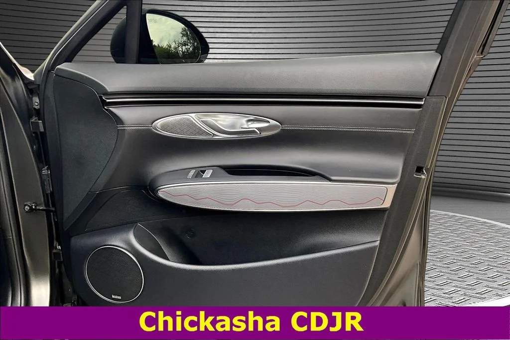 Used 2023 Gray Genesis 2.5T image 25