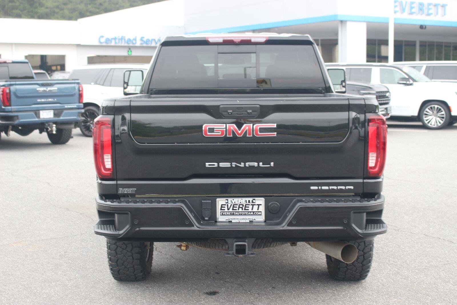 Used 2023 Ebony Twilight Metallic GMC Denali image 6