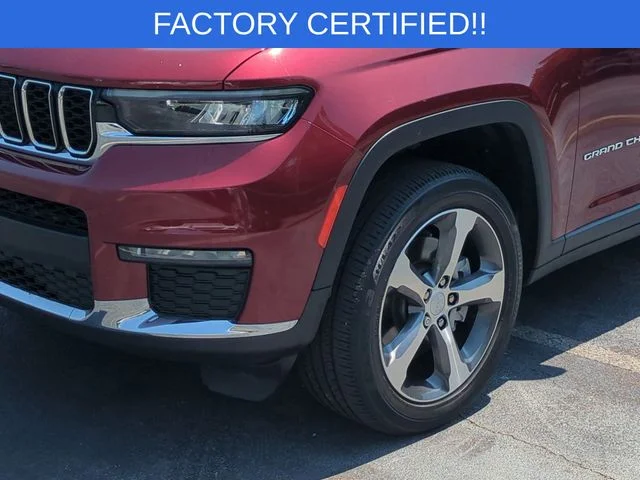 Used 2023 Red Jeep Limited image 9