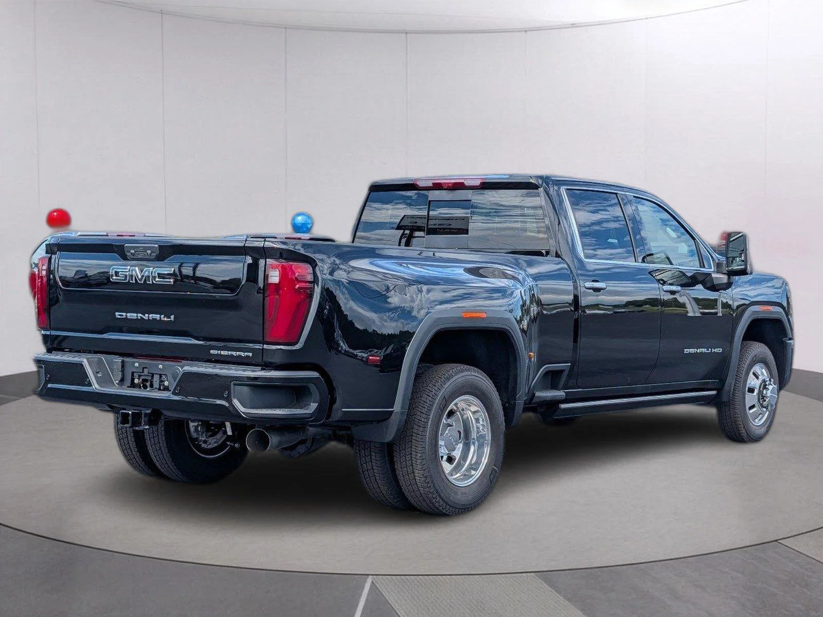 New 2026 Onyx Black GMC Denali Ultimate DRW image 6