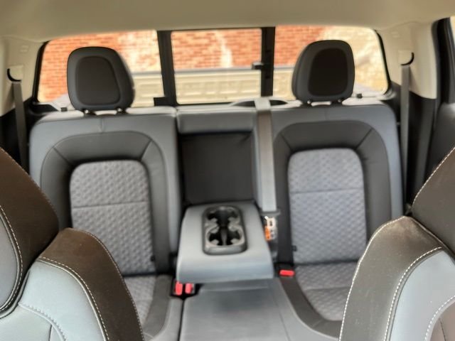 Used 2022 Beige Chevrolet Z71 image 40