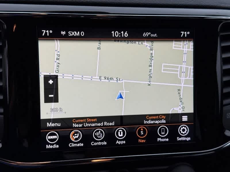 Used 2022 Bright White Clear Coat Jeep Laredo E image 17