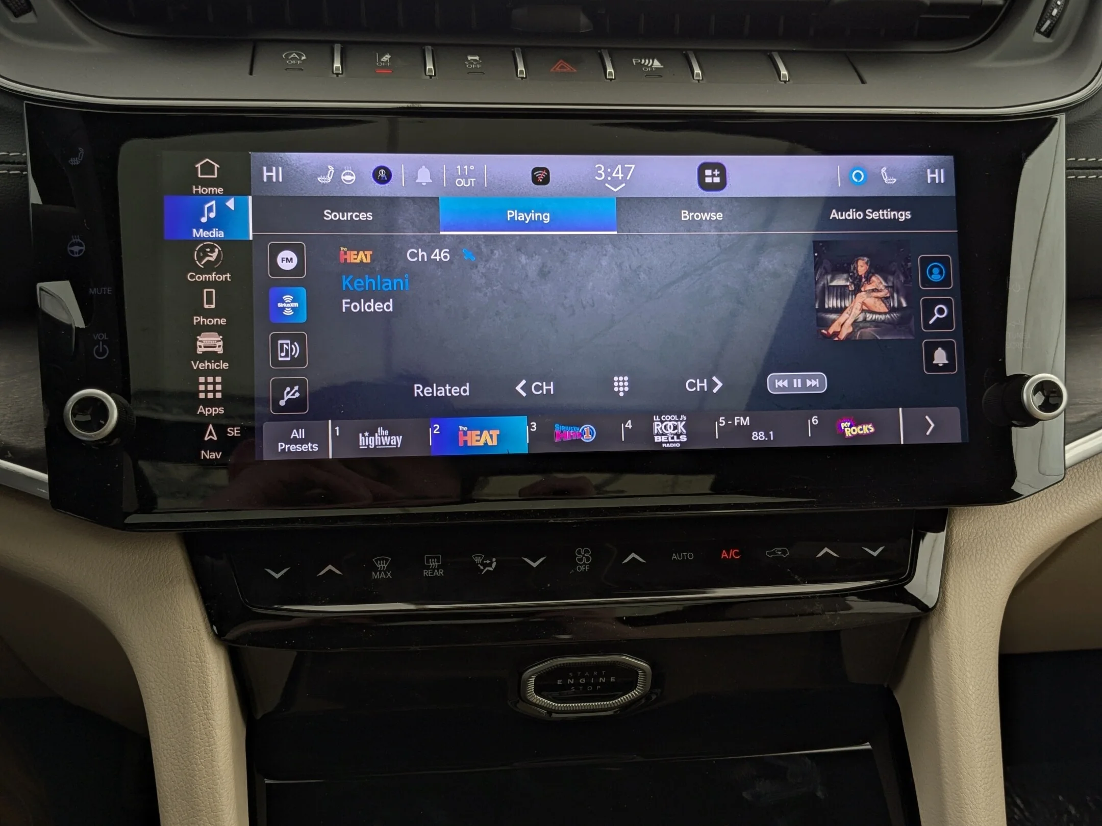 New 2026 Black Jeep Limited - - 4x4 - Panoramic Sunroof - Luxury Tech II - 9 Amplified Speakers - Remote Start & More! image 20