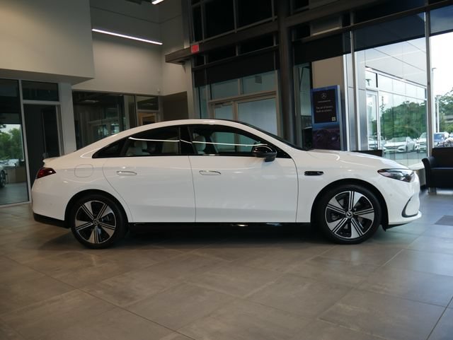 New 2027 Polar White Mercedes-Benz CLA 250+ image 25