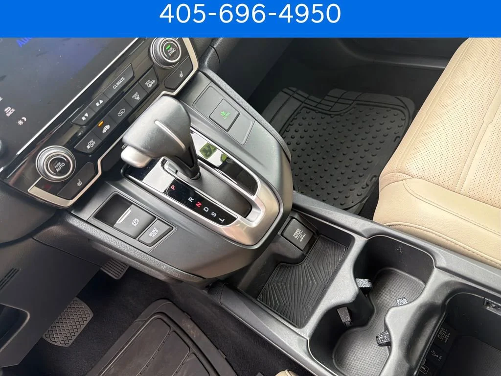 Pre-Owned 2017 Honda CR-V Touring