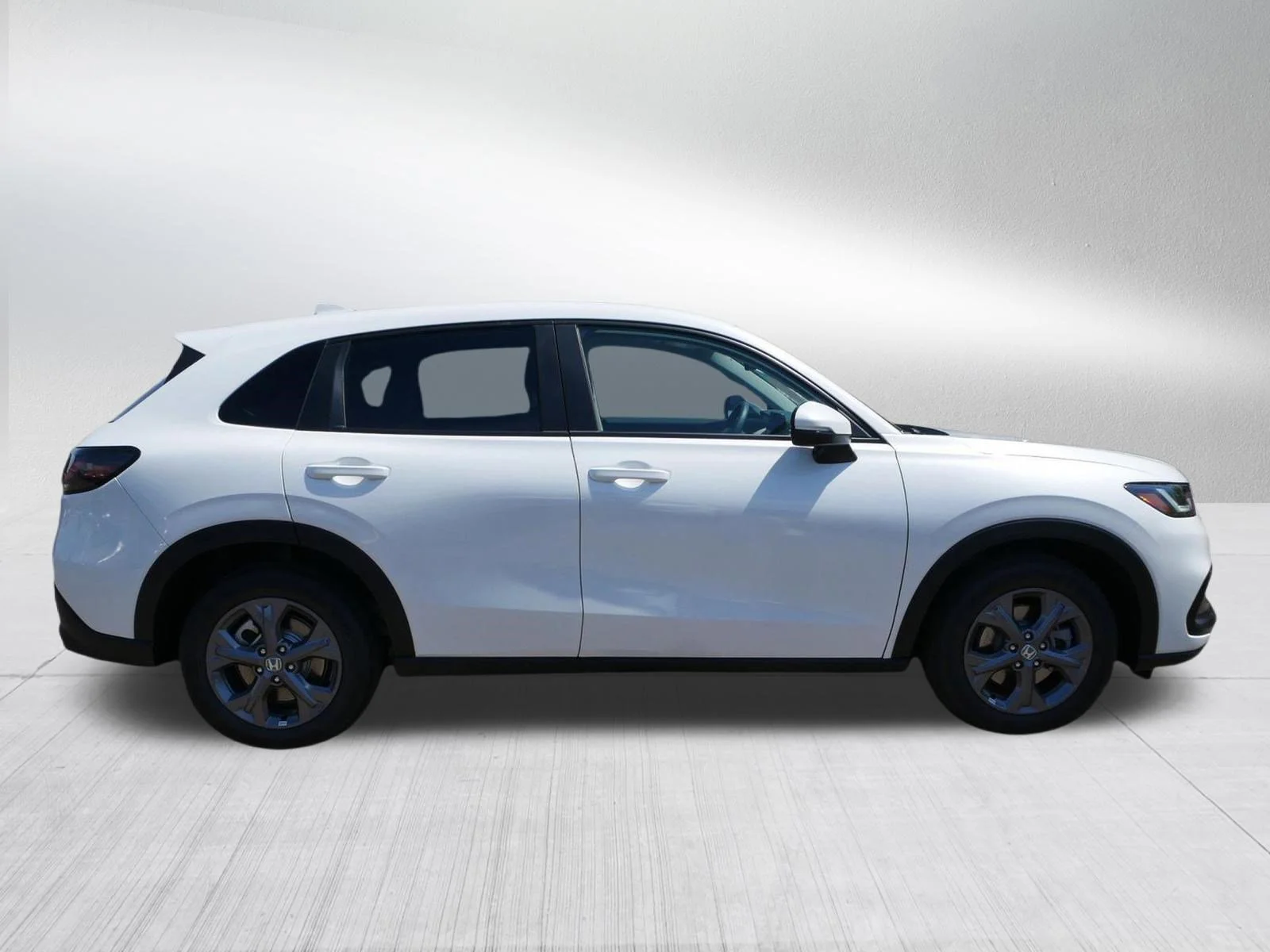 New 2027 Platinum White Pearl Honda LX image 8
