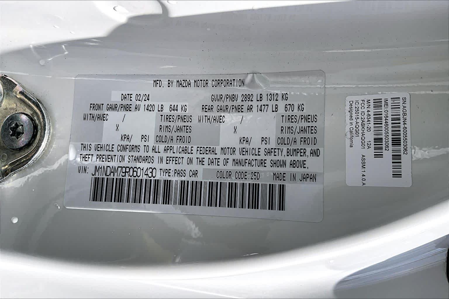 Used 2024 Snowflake White Pearl Mica Mazda Grand Touring image 30