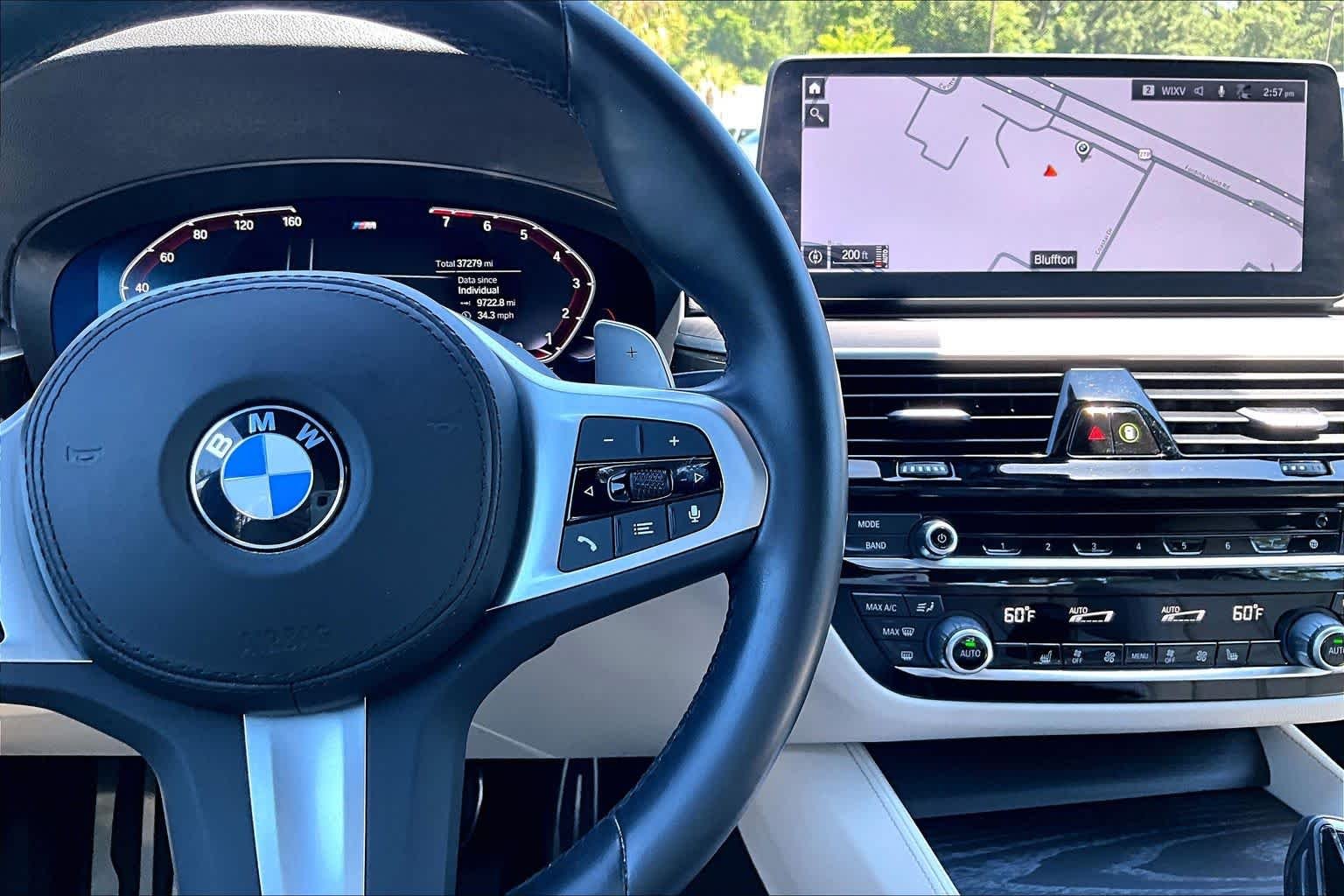 Used 2023 Carbon Black Metallic BMW 540i image 24