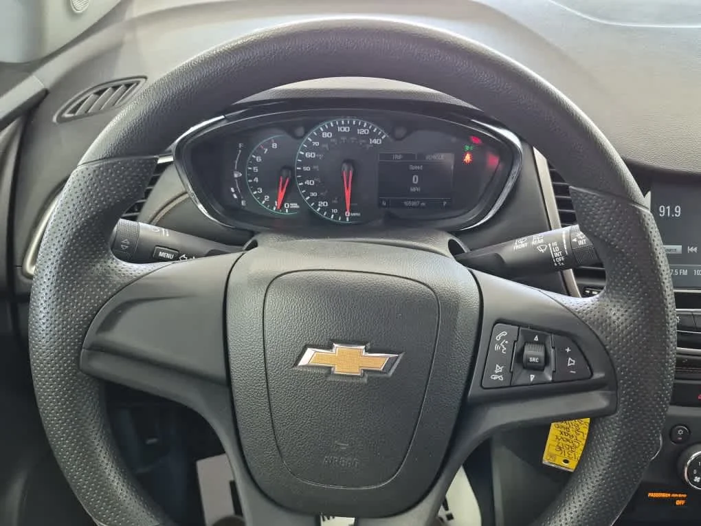 Used 2017 Silver Ice Metallic Chevrolet LS image 15