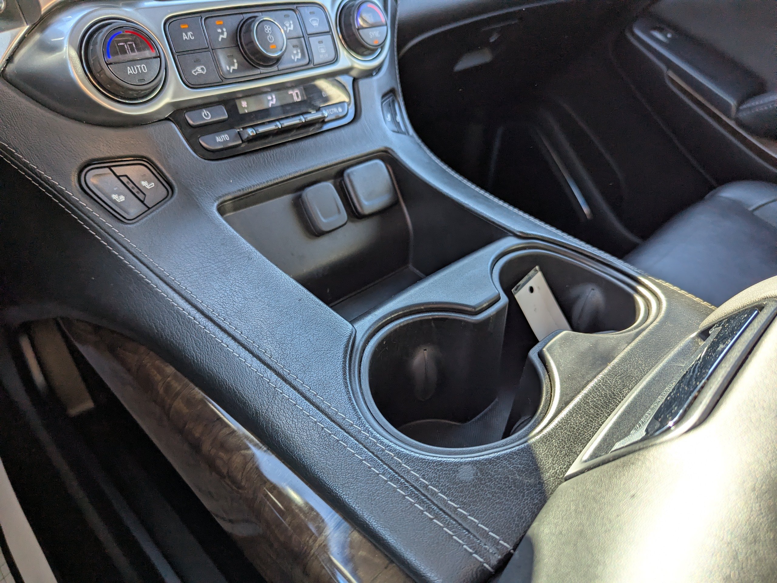 2019 Chevrolet Tahoe LT - Photo 25