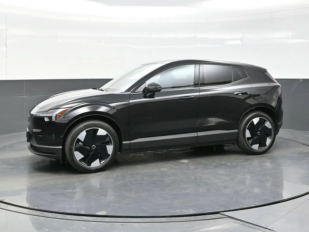 New 2026 Black Volvo Twin Motor Performance Ultra image 3