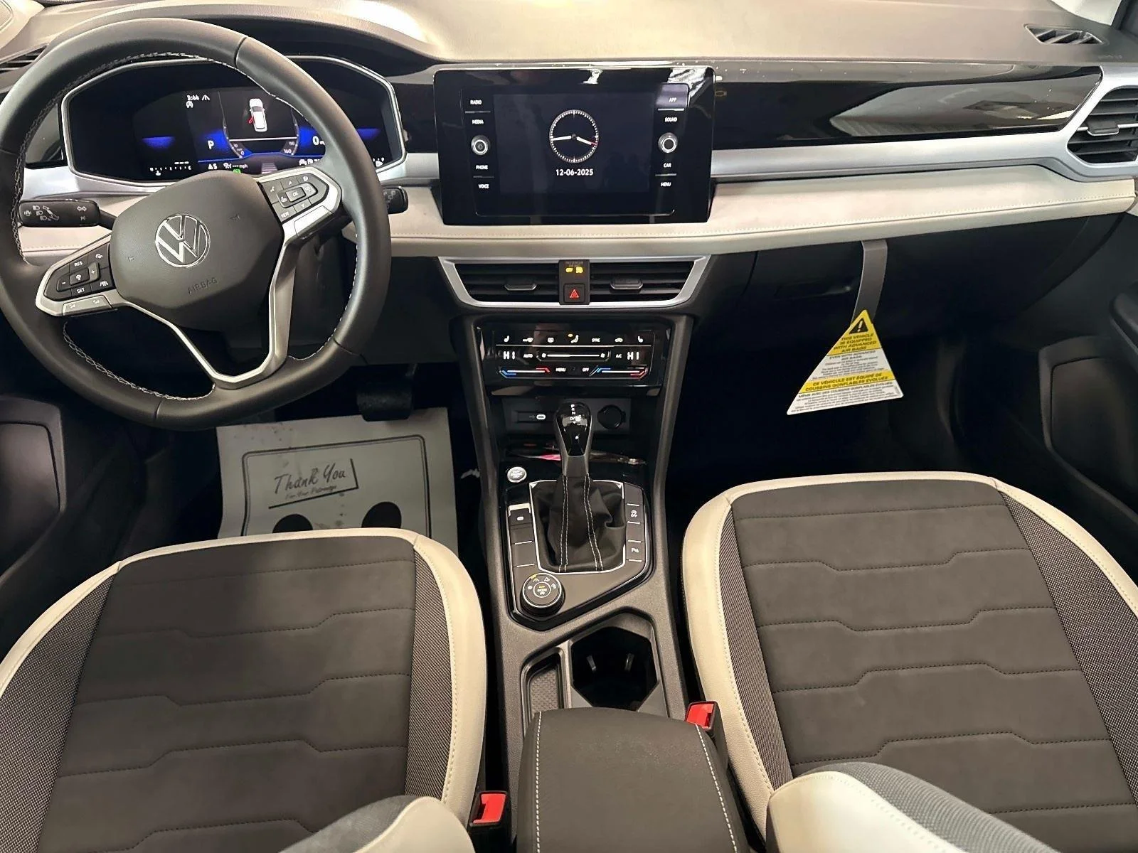 2026 Volkswagen Taos SE - Photo 16