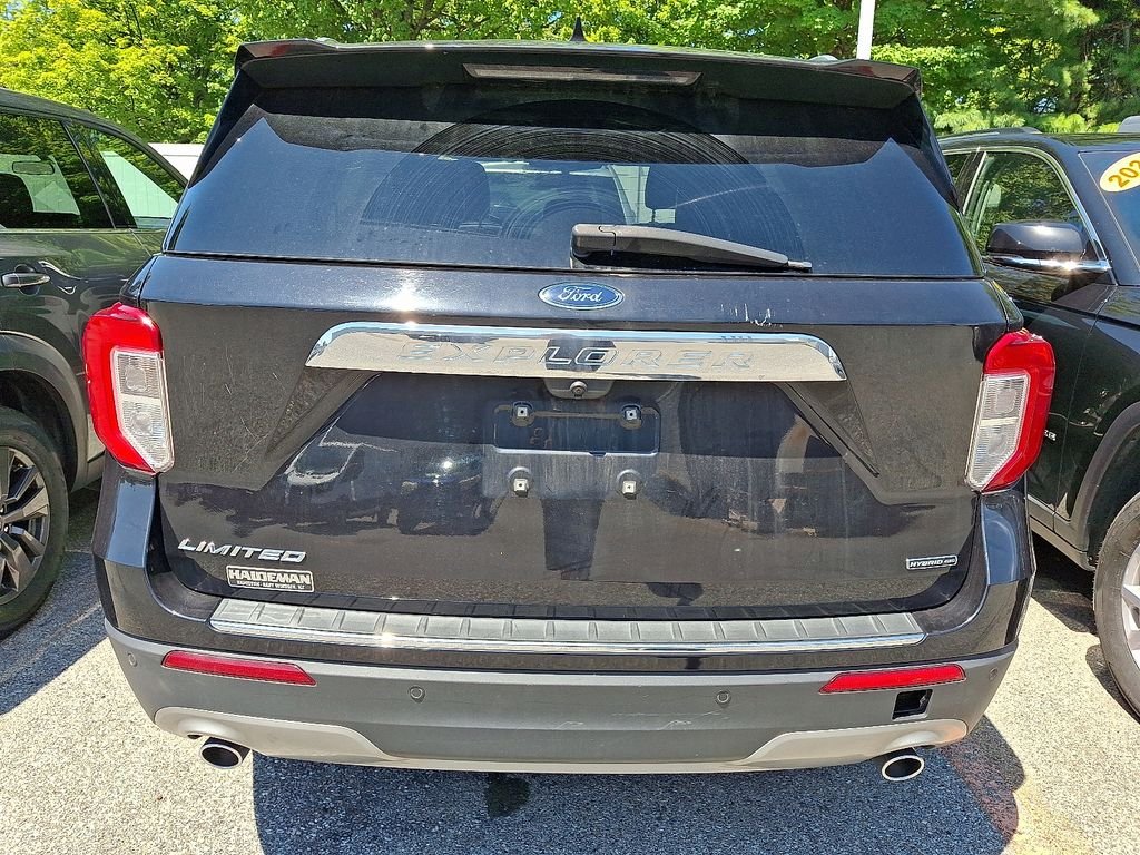 Used 2021 Black Ford Limited image 4