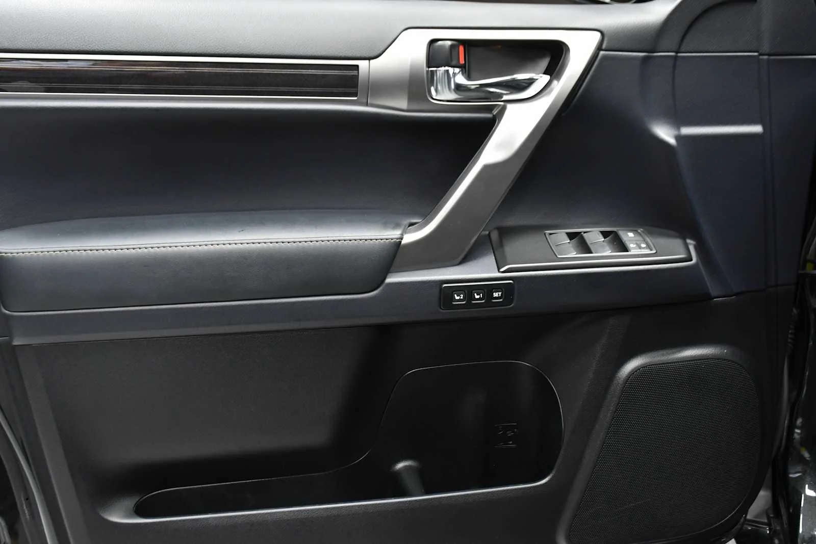Certified Used 2023 CAVIAR Lexus Luxury image 14