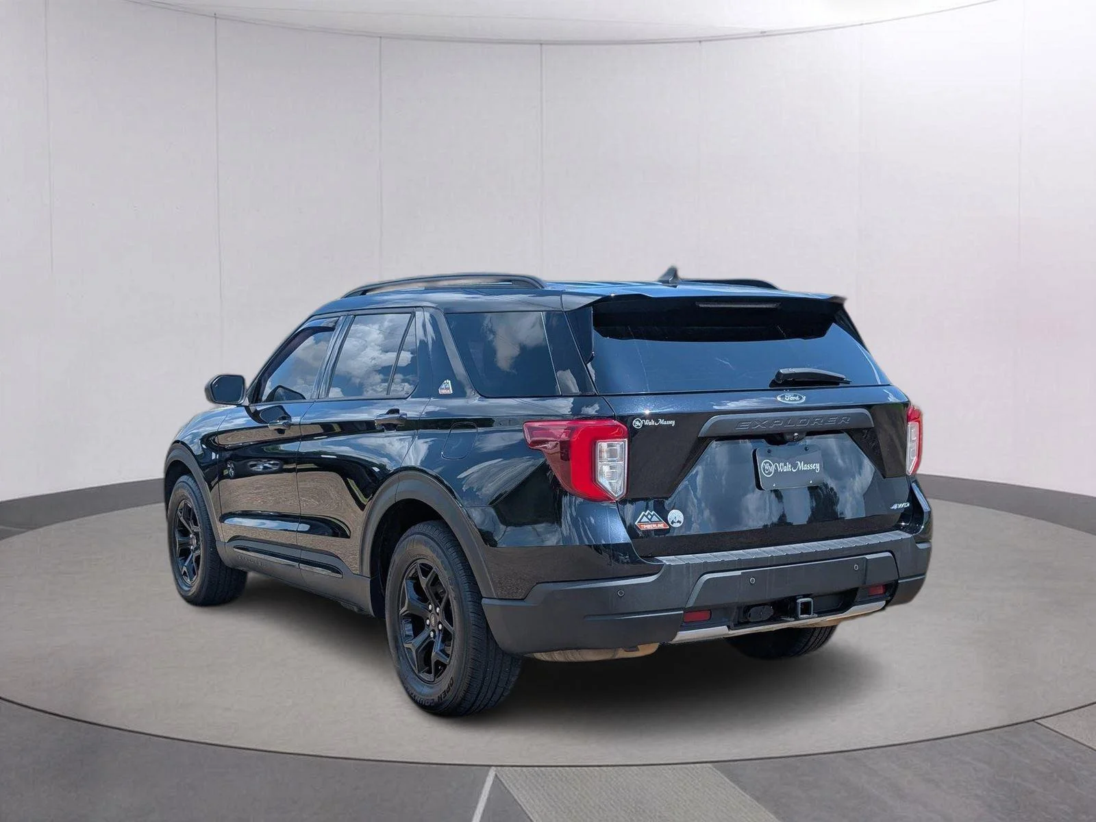Used 2022 Agate Black Ford Timberline image 3