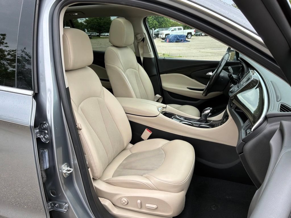 Used 2020 SATIN STEEL METALLIC Buick Preferred image 30