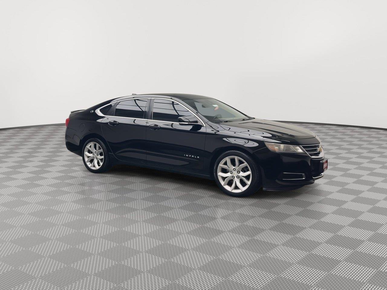 Used 2014 Black Chevrolet LT image 36