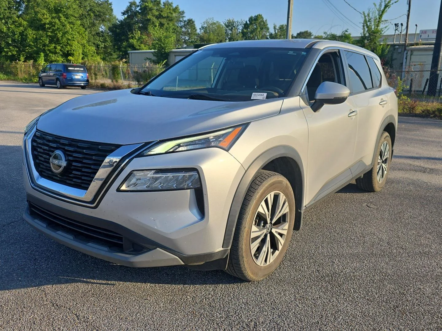 Used 2022 Brilliant Silver Metallic Nissan SV image 7