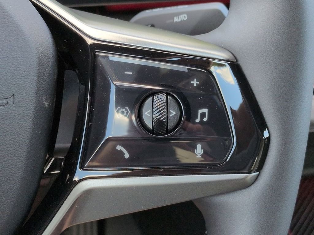 New 2026 Alpine White BMW eDrive40 image 27