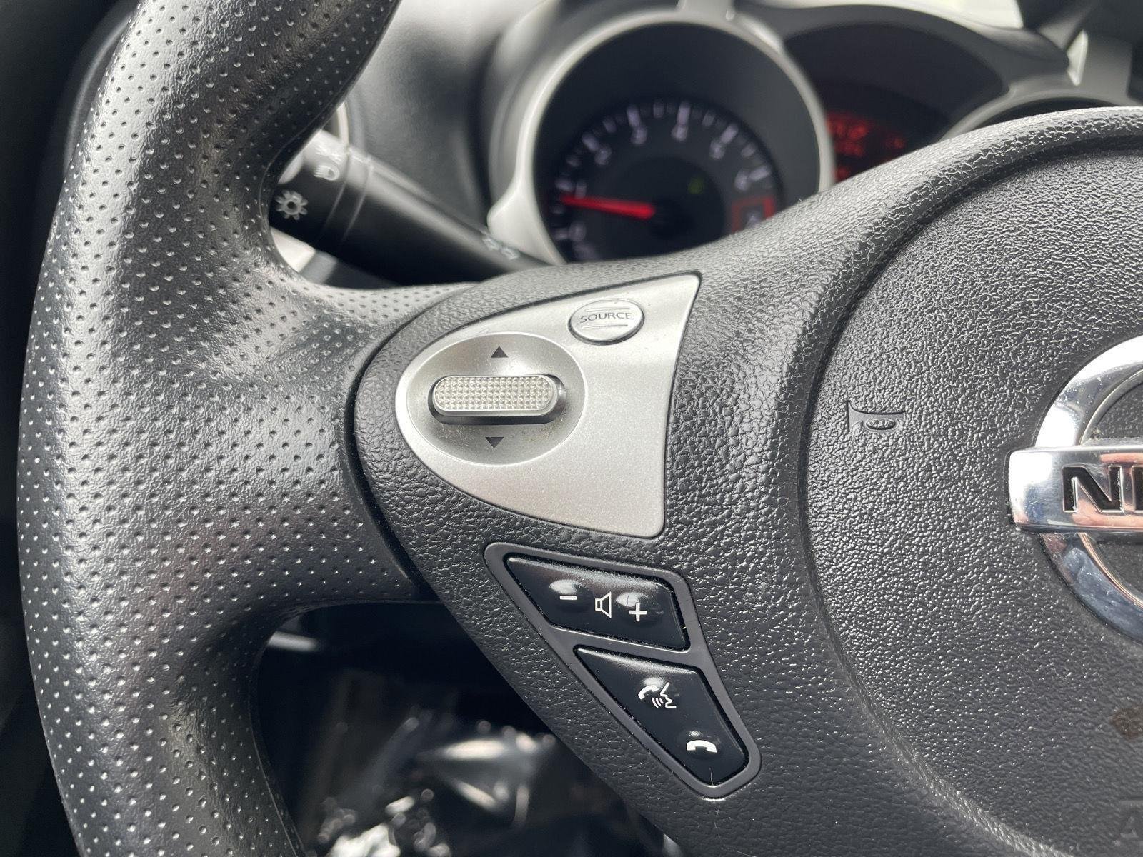 Used 2015 Bordeaux Black Nissan S image 17