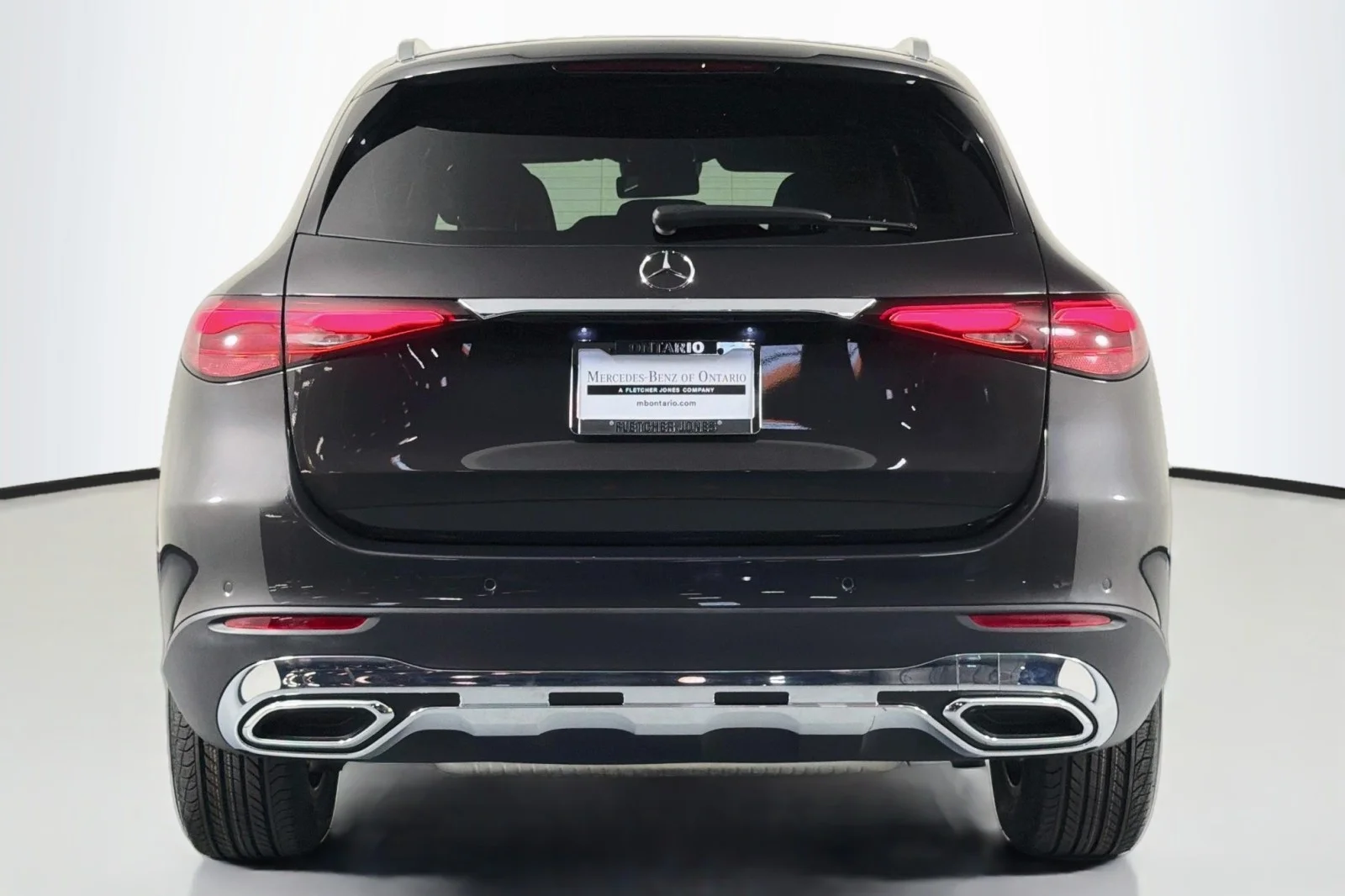 Used 2024 Graphite Grey Metallic Mercedes-Benz 300 image 4
