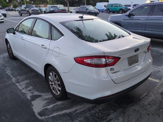 Used 2015 Oxford White Ford S image 4