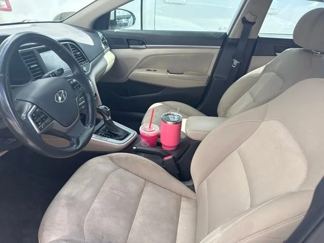 Used 2018 White Hyundai Value Edition image 9