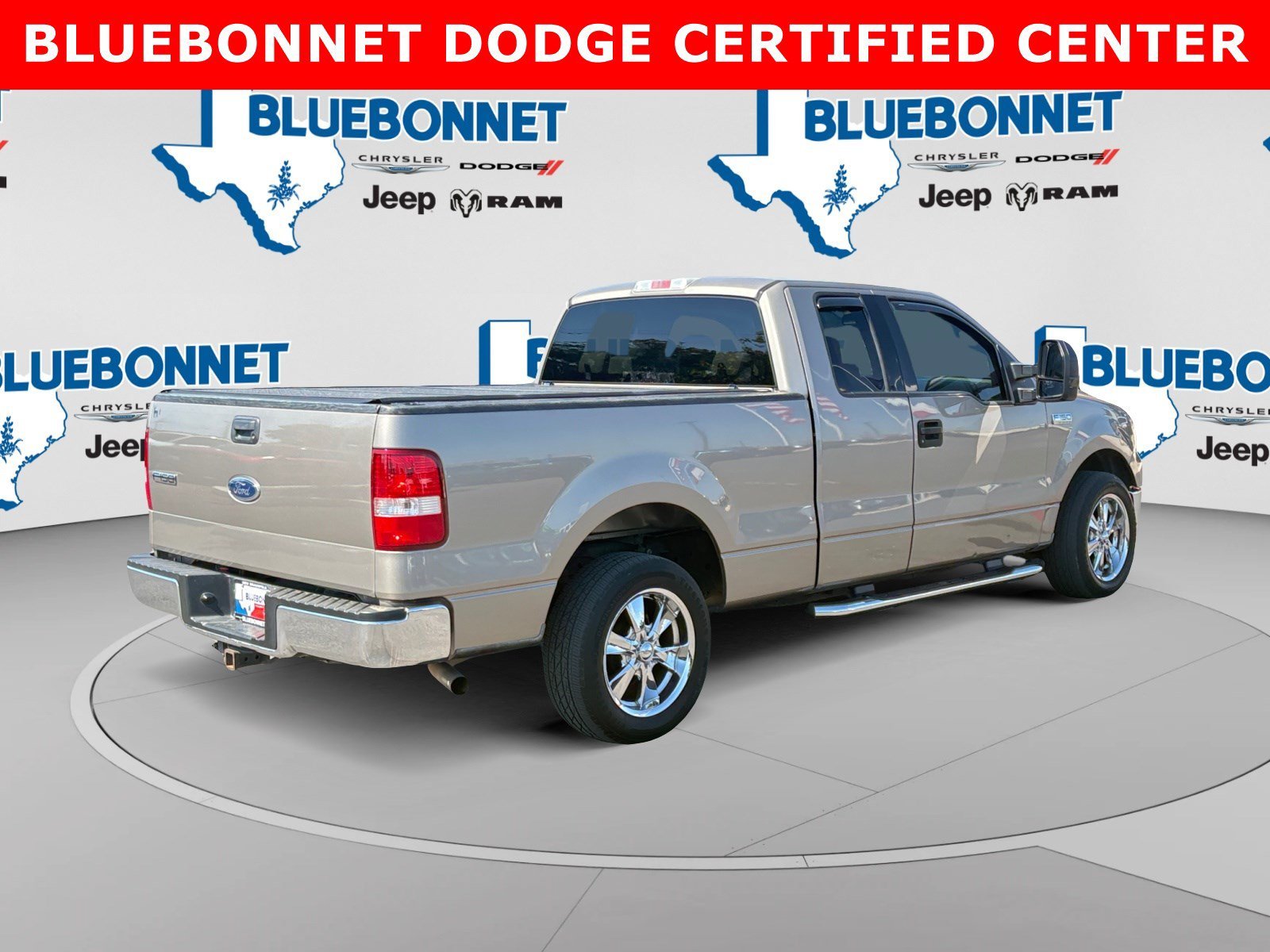 Used 2004 Arizona Beige Metallic Ford XLT image 5