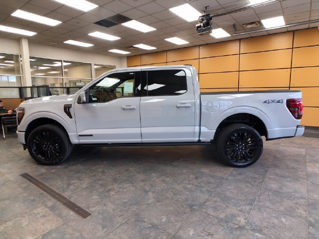 New 2026 Avalanche Ford Platinum® image 4