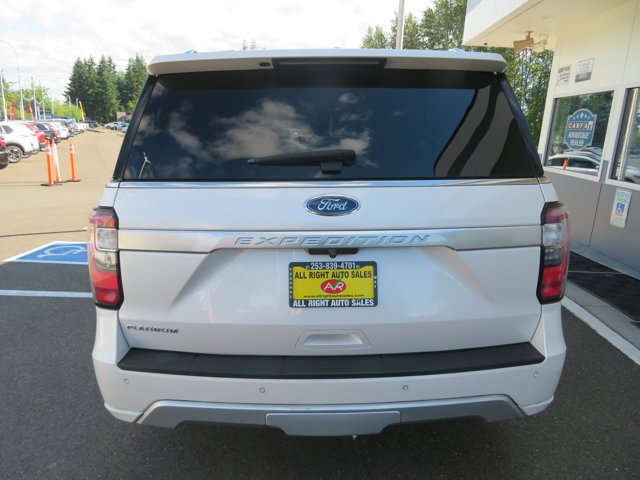 Used 2019 White Platinum Metallic Tri-Coat Ford Platinum image 4
