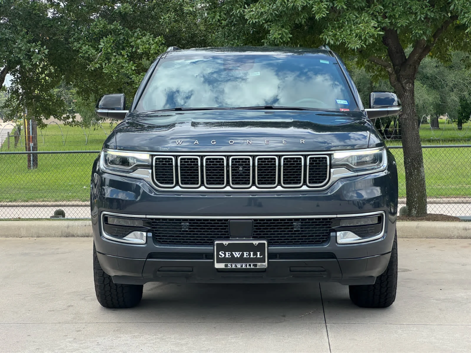 Used 2023 River Rock Jeep  image 2