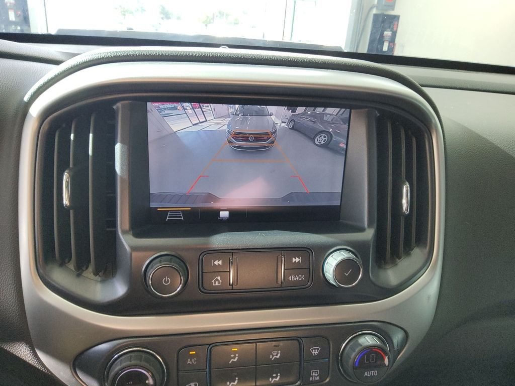 Used 2019 Black Chevrolet ZR2 image 25