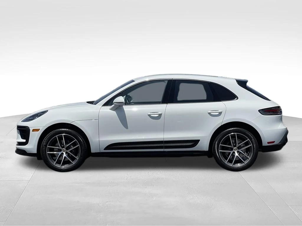 Used 2023 White Porsche Base image 8