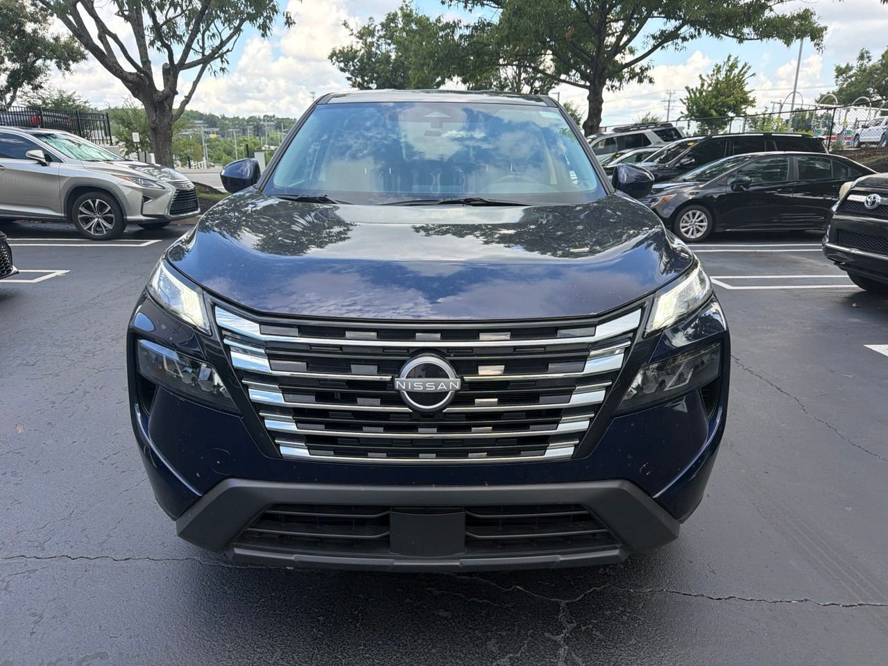 Used 2025 Blue Nissan SV image 2