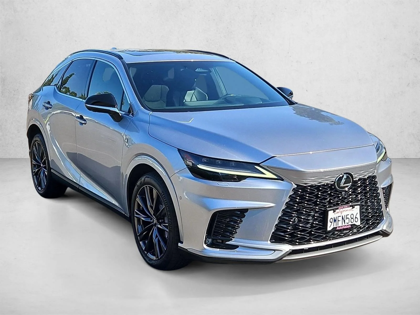 Used 2024 Iridium Lexus RX 350 F SPORT Handling image 4