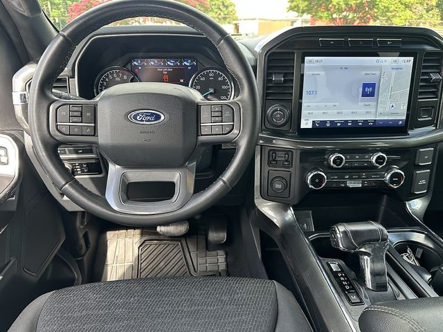 Used 2023 Silver Ford XLT image 16