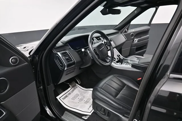 Used 2022 Black Land Rover HSE Silver Edition image 18