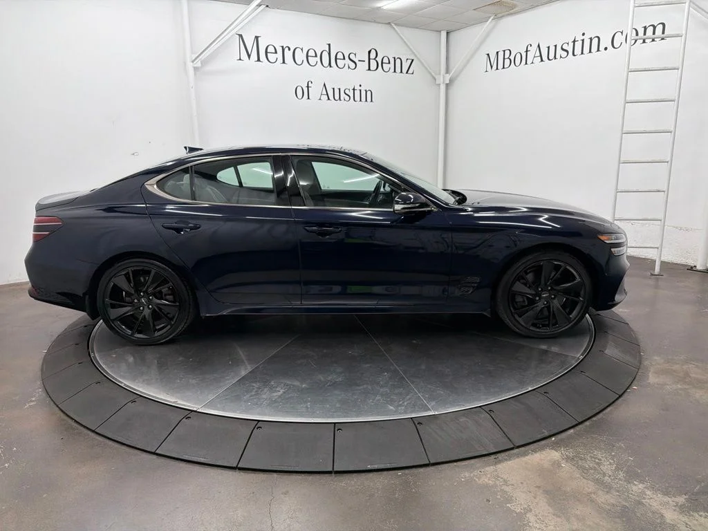 Used 2023 Blue Genesis 3.3T image 8